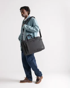Bowen Duffle Tech